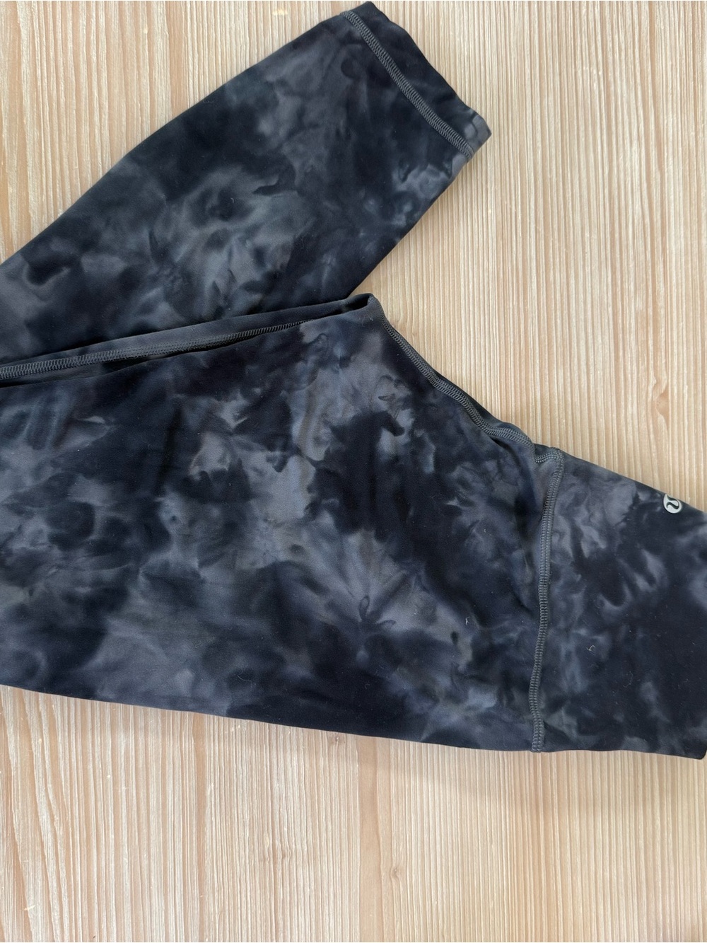 lululemon athletica Black & Charcoal Tie-Dye Leggings